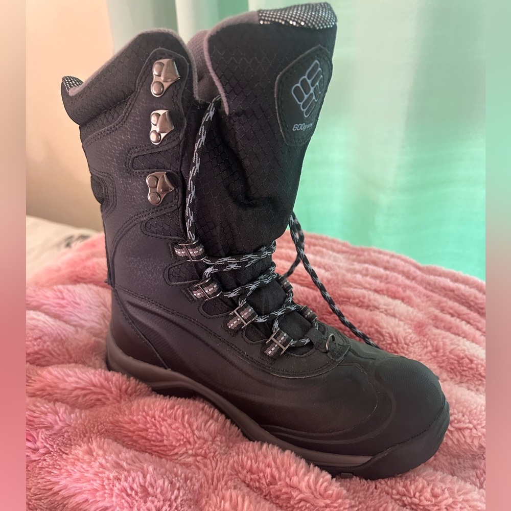 Columbia Black and Gray Outdoor Boots